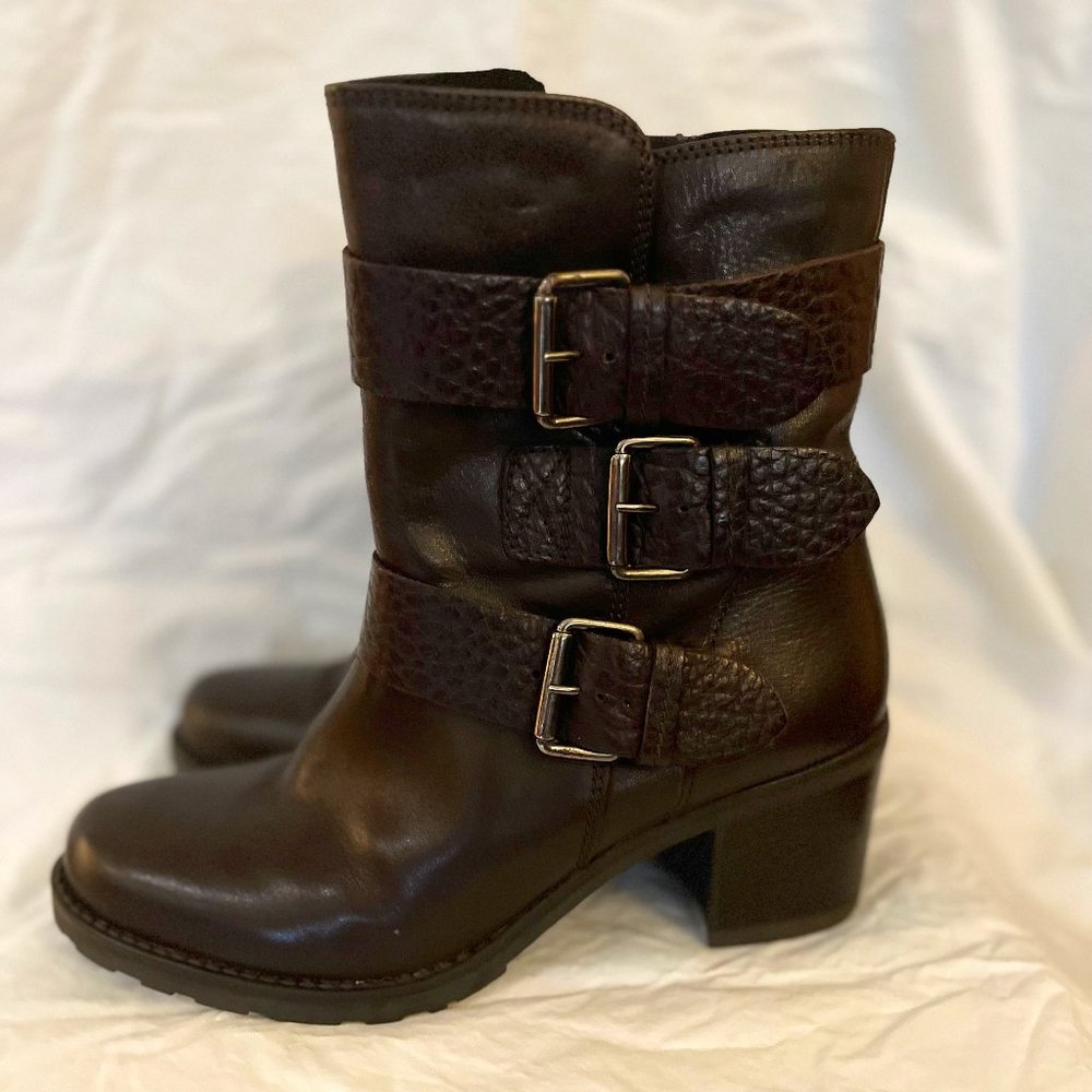 Clarks Fernwood Lake Moto Boots Buckle Heel Dark Brown Size 8